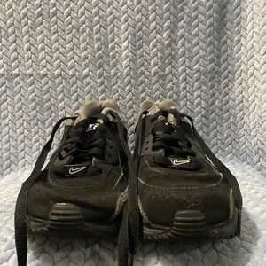 Nike AIRMAX Black and Gray Athletic Sneakers